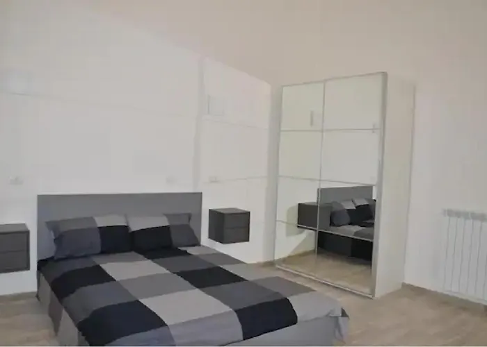 ベッド・アンド・ブレックファスト Residenza Cavour 3*