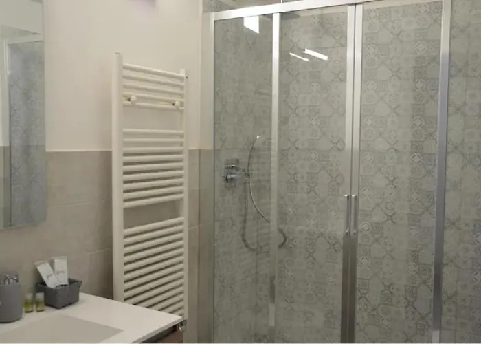 ベッド・アンド・ブレックファスト Residenza Cavour 3*