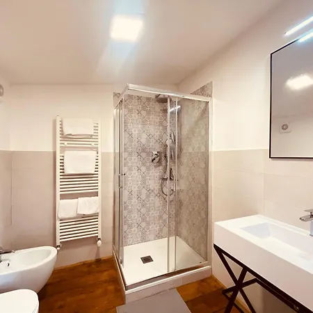 Bed & Breakfast Residenza Cavour Florence